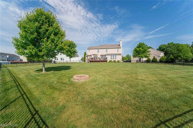 38327 Humphrey Circle, North Ridgeville, OH 44039