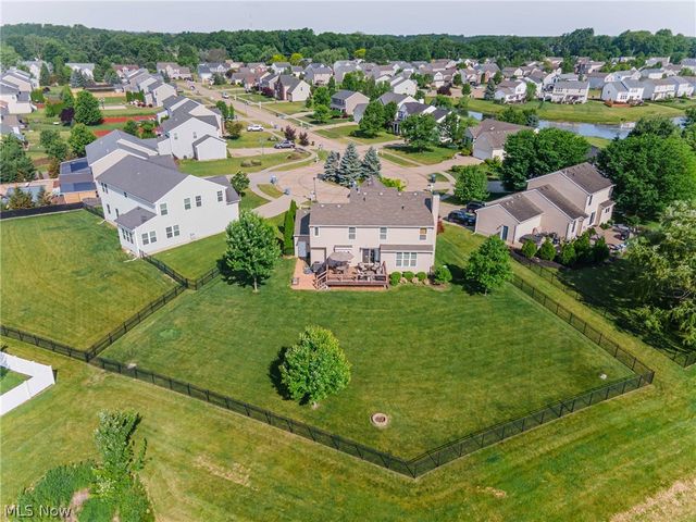 38327 Humphrey Circle, North Ridgeville, OH 44039