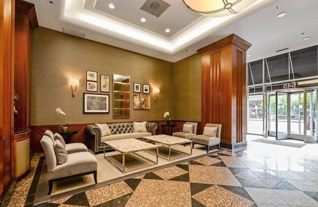 545 N Dearborn Street 2704, Chicago, IL 60654