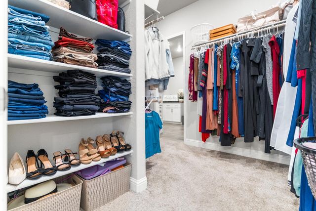 2785 N Armstrong Avenue, Fresno, CA 93727