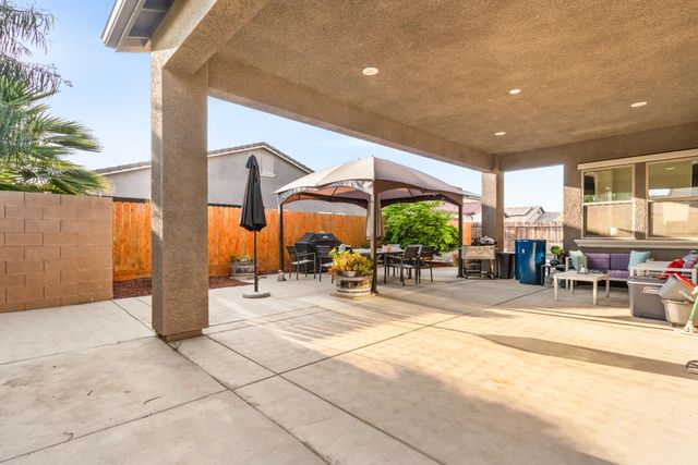 2785 N Armstrong Avenue, Fresno, CA 93727