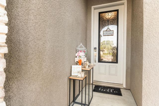 2785 N Armstrong Avenue, Fresno, CA 93727