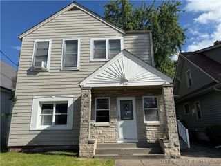 226 E Maple Street 2, Jeffersonville, IN 47130