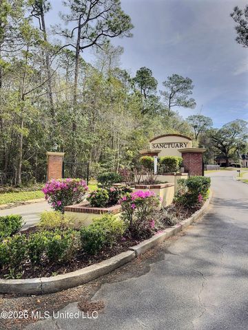 1000 Pelican Cove, Ocean Springs, MS 39564