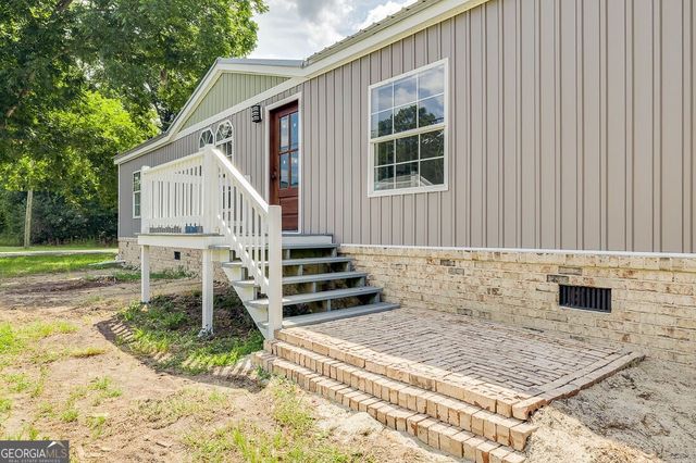 318 Samuel Smalls Sr Avenue, Guyton, GA 31312