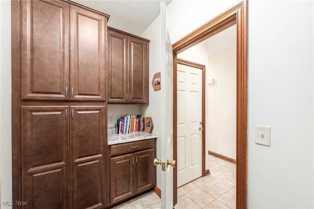 4830 Bradley Road, Westlake, OH 44145