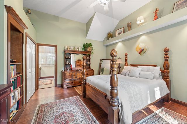 4830 Bradley Road, Westlake, OH 44145