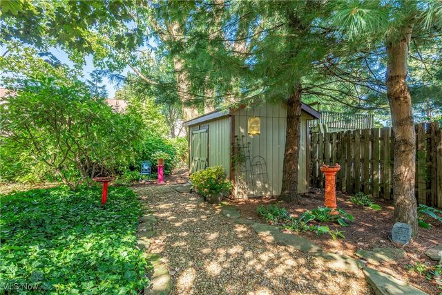 4830 Bradley Road, Westlake, OH 44145