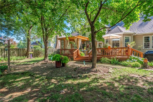 4830 Bradley Road, Westlake, OH 44145