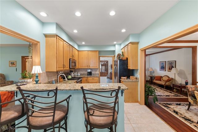 4830 Bradley Road, Westlake, OH 44145