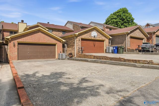 239 West Lake Circle, Madison, AL 35758