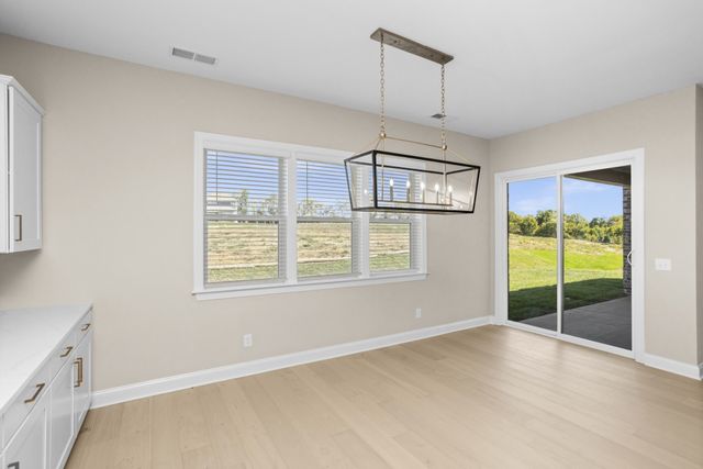 5955 Hunt Valley Drive, Spring Hill, TN 37174