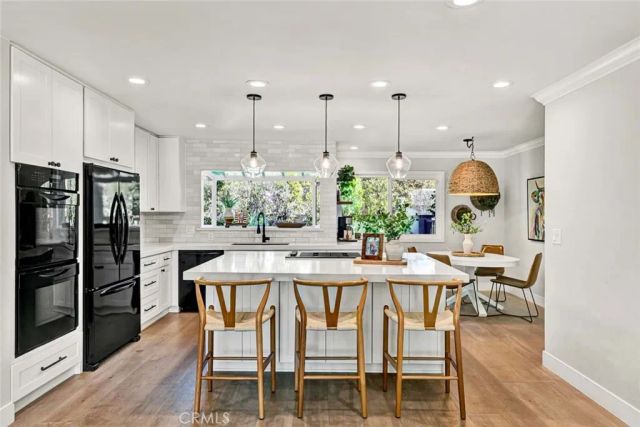 1016 Castlegate Lane, North Tustin, CA 92705