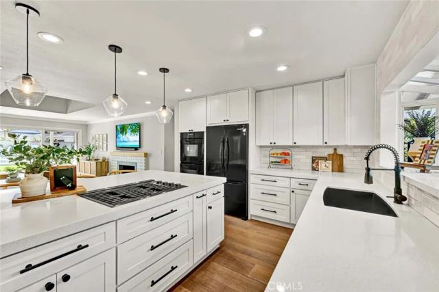 1016 Castlegate Lane, North Tustin, CA 92705