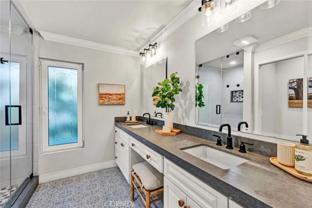 1016 Castlegate Lane, North Tustin, CA 92705