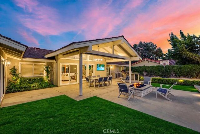 1016 Castlegate Lane, North Tustin, CA 92705