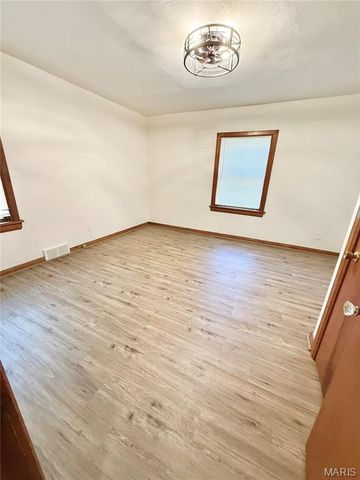 1308 CASEYVILLE Avenue, Swansea, IL 62226