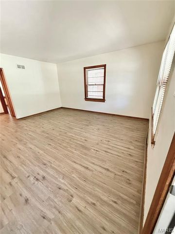 1308 CASEYVILLE Avenue, Swansea, IL 62226