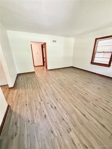 1308 CASEYVILLE Avenue, Swansea, IL 62226