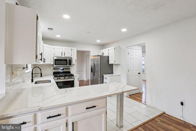 6958 STRAWBERRY DR, Bryans Road, MD 20616