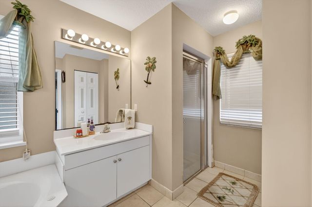 9042 SW Caprice Circle, Stuart, FL 34997