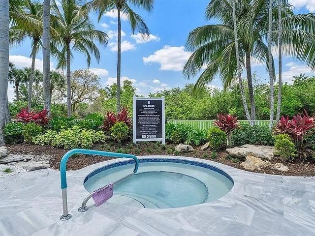 6246 NW 125th Avenue, Coral Springs, FL 33076
