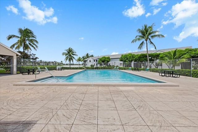 999 Hamilton Drive 999B, Homestead, FL 33034
