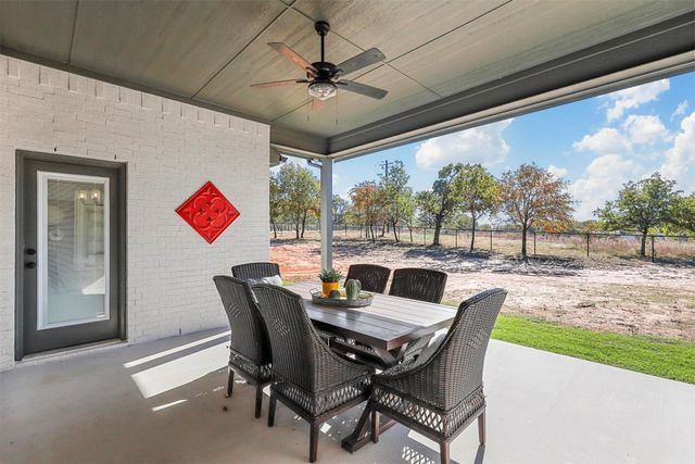 107 RJ Smith, Boyd, TX 76023