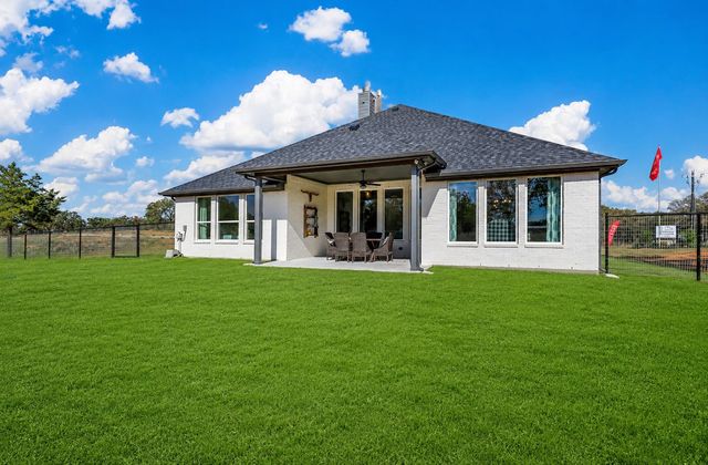 107 RJ Smith, Boyd, TX 76023