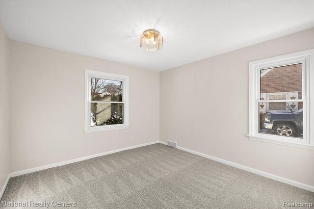 1938 Beverly Street, Keego Harbor, MI 48320