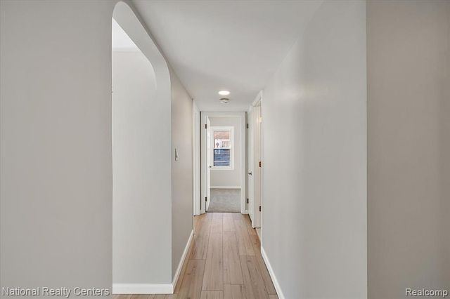 1938 Beverly Street, Keego Harbor, MI 48320