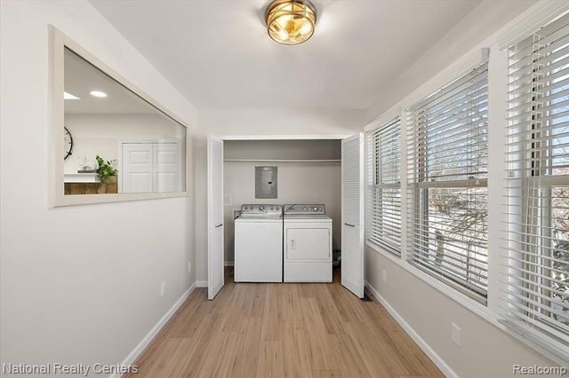 1938 Beverly Street, Keego Harbor, MI 48320