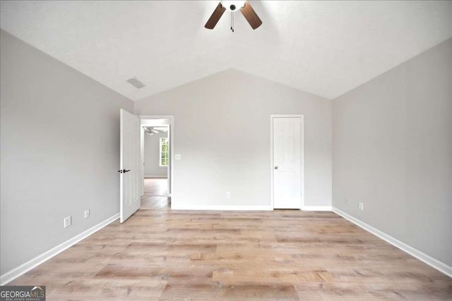 27 Oak Grove Lane, Adairsville, GA 30103