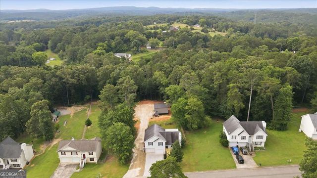 27 Oak Grove Lane, Adairsville, GA 30103