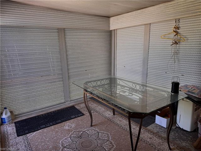 89 Sun CIR, Fort Myers, FL 33905