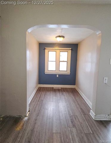 14529 Asbury Park, Detroit, MI 48227