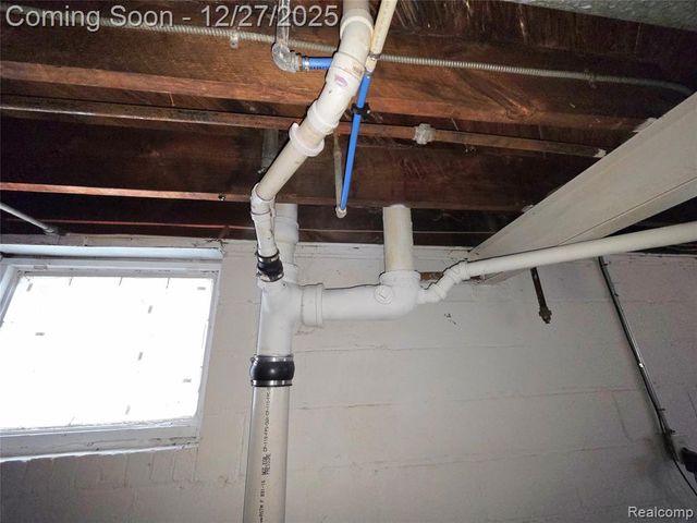 14529 Asbury Park, Detroit, MI 48227