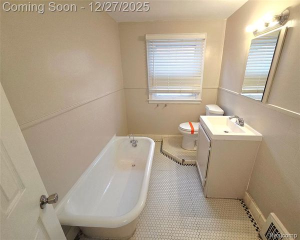 14529 Asbury Park, Detroit, MI 48227