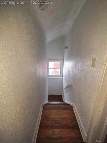 14529 Asbury Park, Detroit, MI 48227