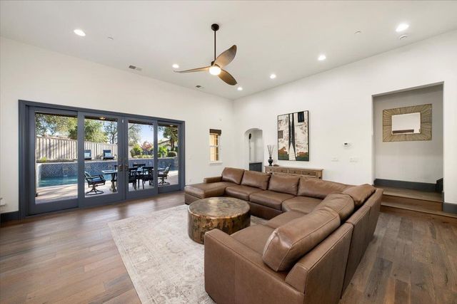 8143 Woodland Grove Pl., Granite Bay, CA 95746