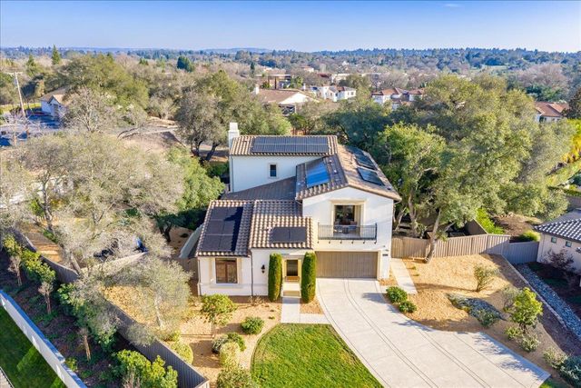 8143 Woodland Grove Pl., Granite Bay, CA 95746