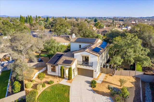 8143 Woodland Grove Pl., Granite Bay, CA 95746