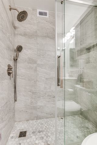 5930 Sandhurst Lane 120, Dallas, TX 75206