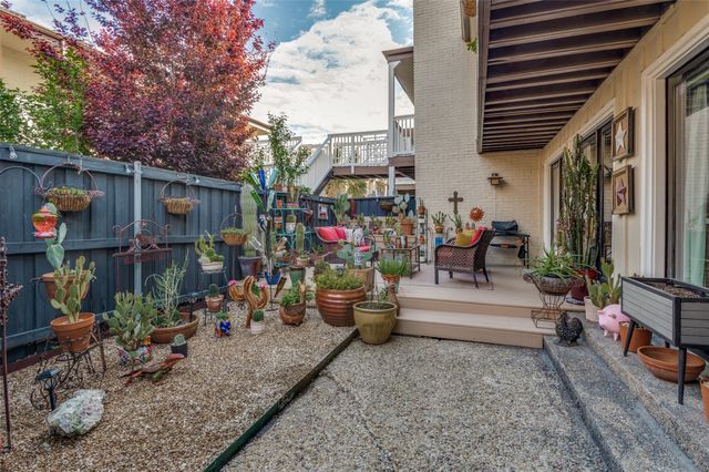 5930 Sandhurst Lane 120, Dallas, TX 75206