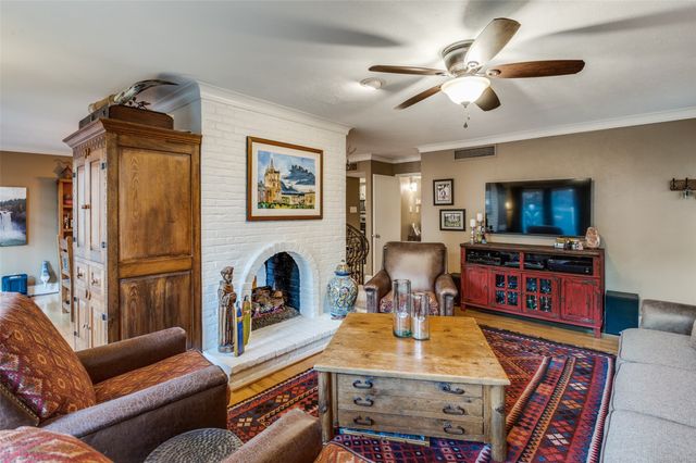 5930 Sandhurst Lane 120, Dallas, TX 75206