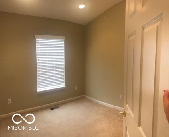 11715 Anton Drive 2, Zionsville, IN 46077