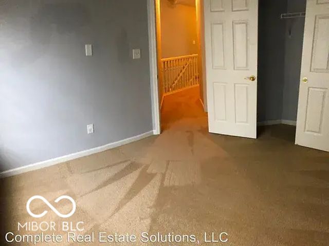 11715 Anton Drive 2, Zionsville, IN 46077