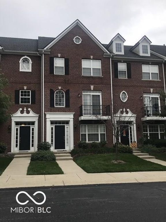 11715 Anton Drive 2, Zionsville, IN 46077