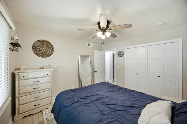 602 NW Greenwood Street, Ankeny, IA 50023