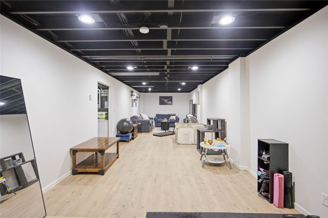 602 NW Greenwood Street, Ankeny, IA 50023